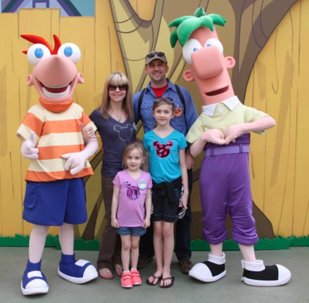 We meet Phineas & Ferb!