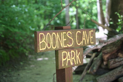 Boone's Cave Park sign